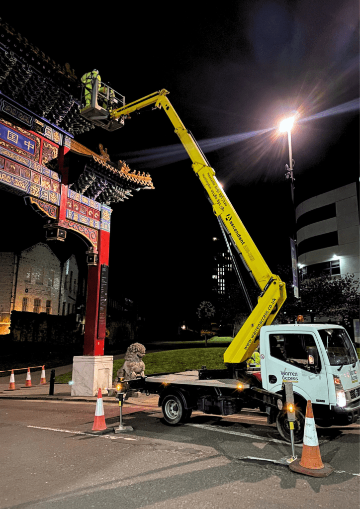 Truck-mounted platform working at night 